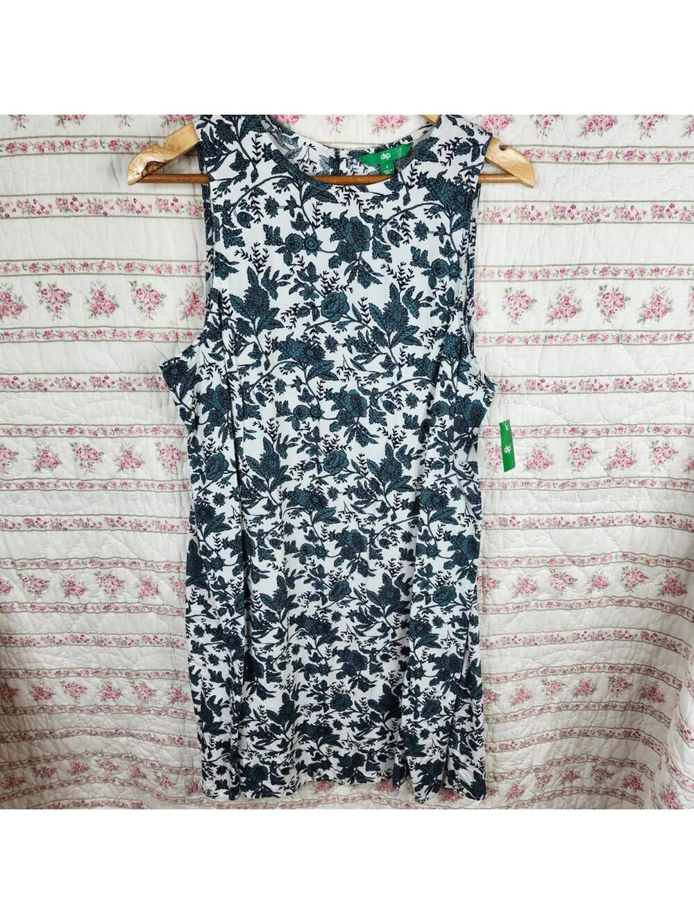 NEW with Tags Women's Chic Sleeveless Floral Print Dress by dip Large